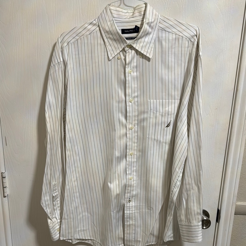 Nautica Men's‎ XL Long Sleeve Button Down Pin Stripe Two-Ply Cotton Dress Shirt